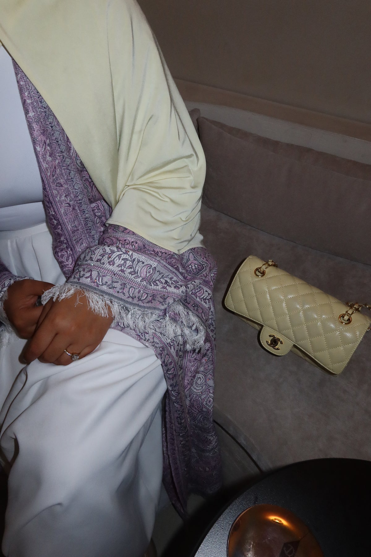 Abaya im Pashmina-Look