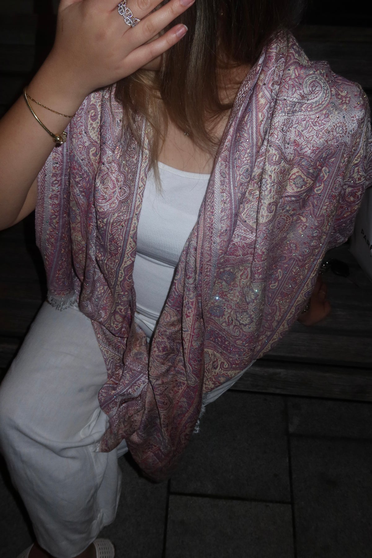 Hijab im Pashmina-Look