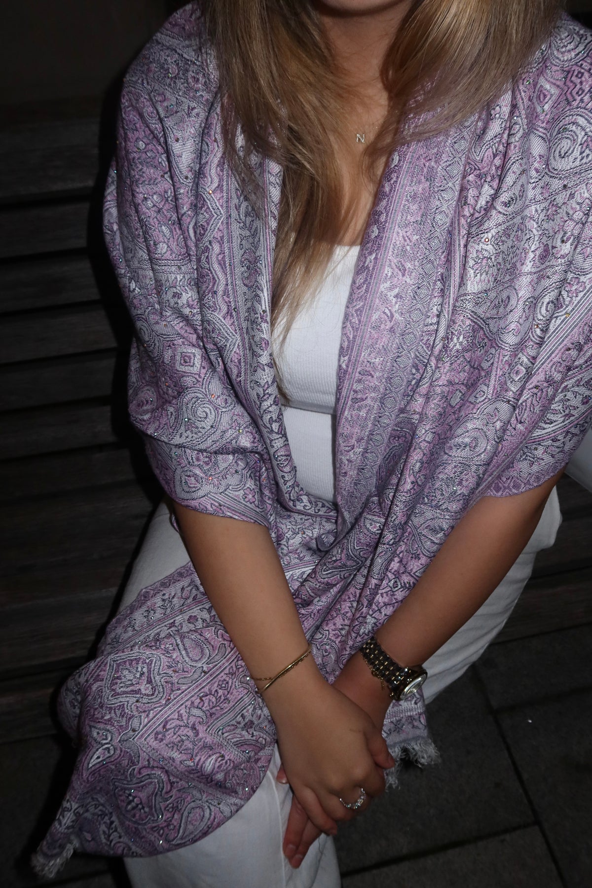 Hijab im Pashmina-Look